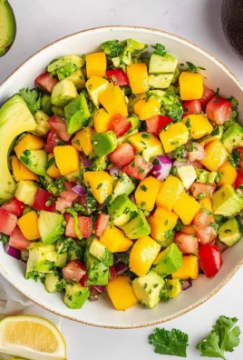 Avocado Mango Salad