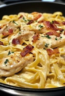 Creamy Lemon-Garlic Chicken Bacon Fettuccine