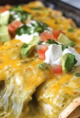 Green Chili Chicken Enchiladas Recipe