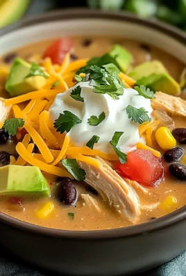 Crockpot White Chicken Chili – Easy, Creamy & Hearty