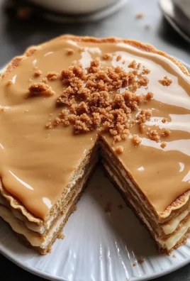 Vanilla & Speculoos Crêpe Cake