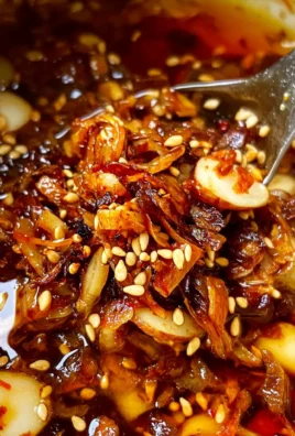 Best Homemade Crispy Chili Garlic Oil