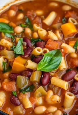 Copycat Pasta e Fagioli Soup Dutch Oven Recipe