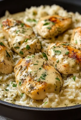 Creamy Herb Chicken & Basmati Rice – A Comforting, Flavor-Packed One-Pan Meal