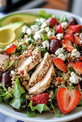 Chicken Quinoa and Strawberry Salad